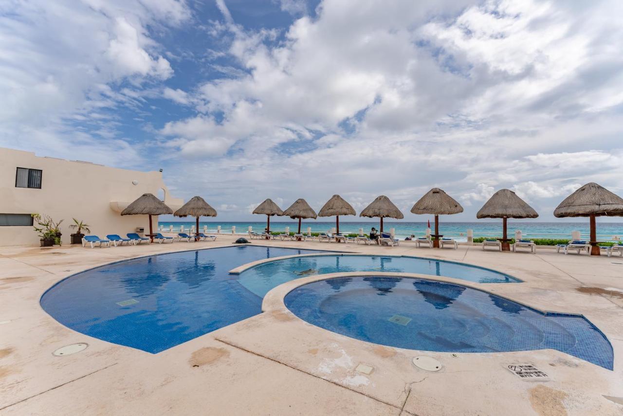 Sparkling Ocean View In Cancún Exterior foto